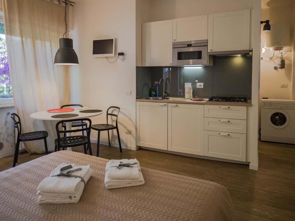 Il Giardino Di Ada Ground Floor Studio With Ac And Patio 몬테로소 알 마레 외부 사진