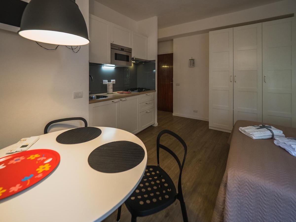 Il Giardino Di Ada Ground Floor Studio With Ac And Patio 몬테로소 알 마레 외부 사진