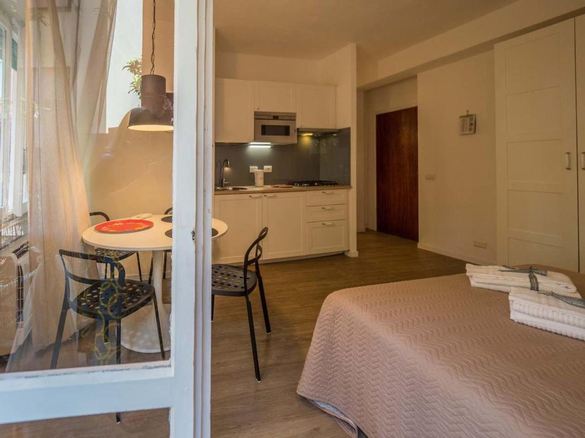 Il Giardino Di Ada Ground Floor Studio With Ac And Patio 몬테로소 알 마레 외부 사진